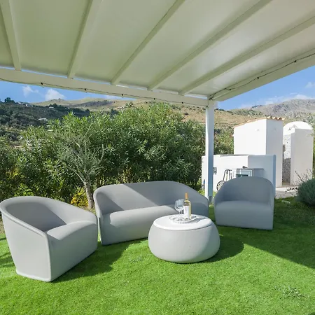 Вилла Aura Scopello *