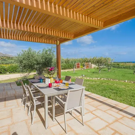 Aura Scopello Вилла *