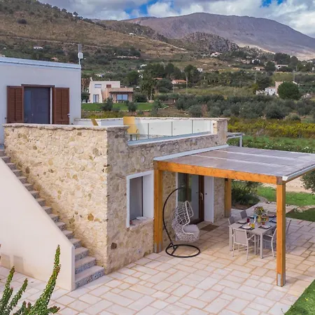 Aura Scopello Villa